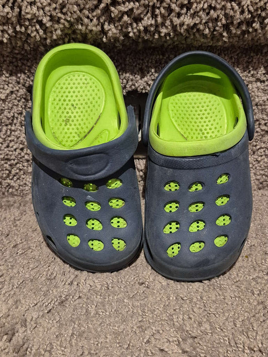 Blue and Green Crocs-Style Slip-On Sandals - Size 7T, Shoes 7 (Walkers:12-24 mth)
