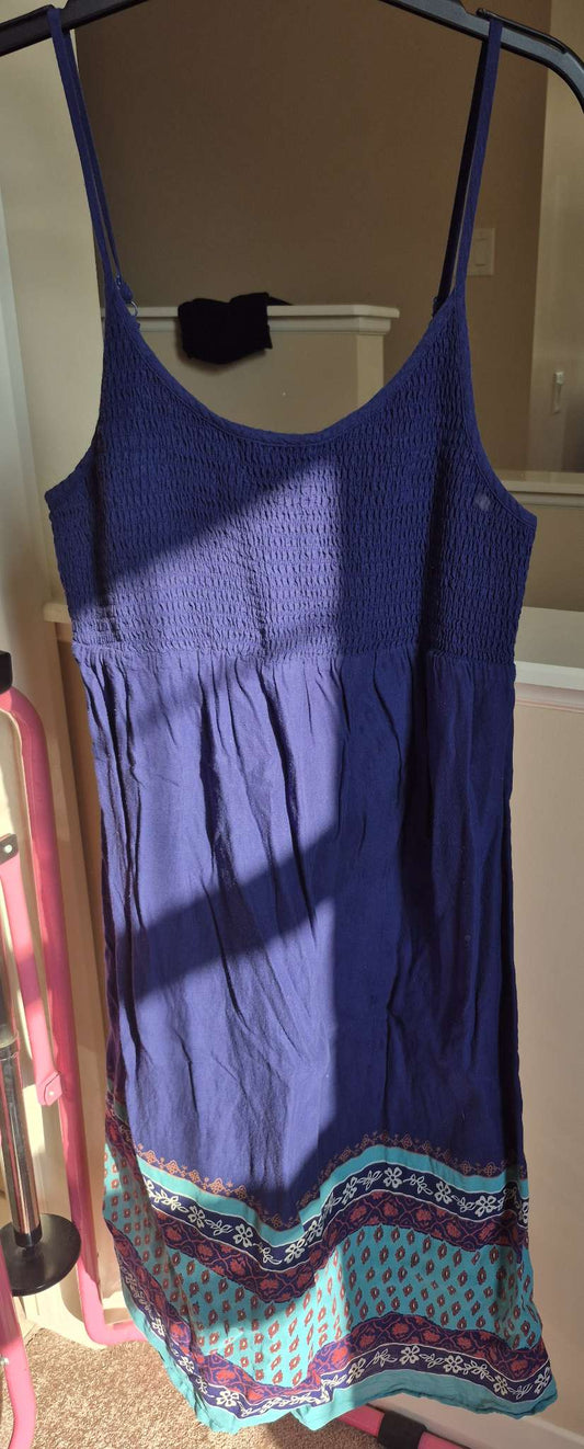 Old Navy Maternity Smocked Cami Sundress - Size Med, Maternity M (8-10)