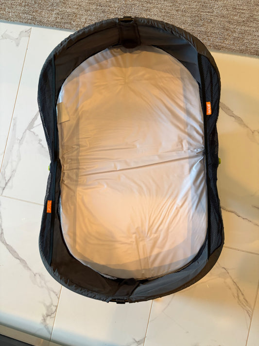 Brica Travel bassinet