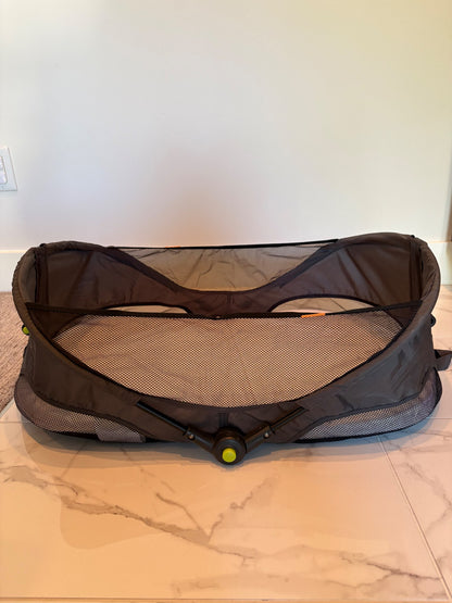 Brica Travel bassinet