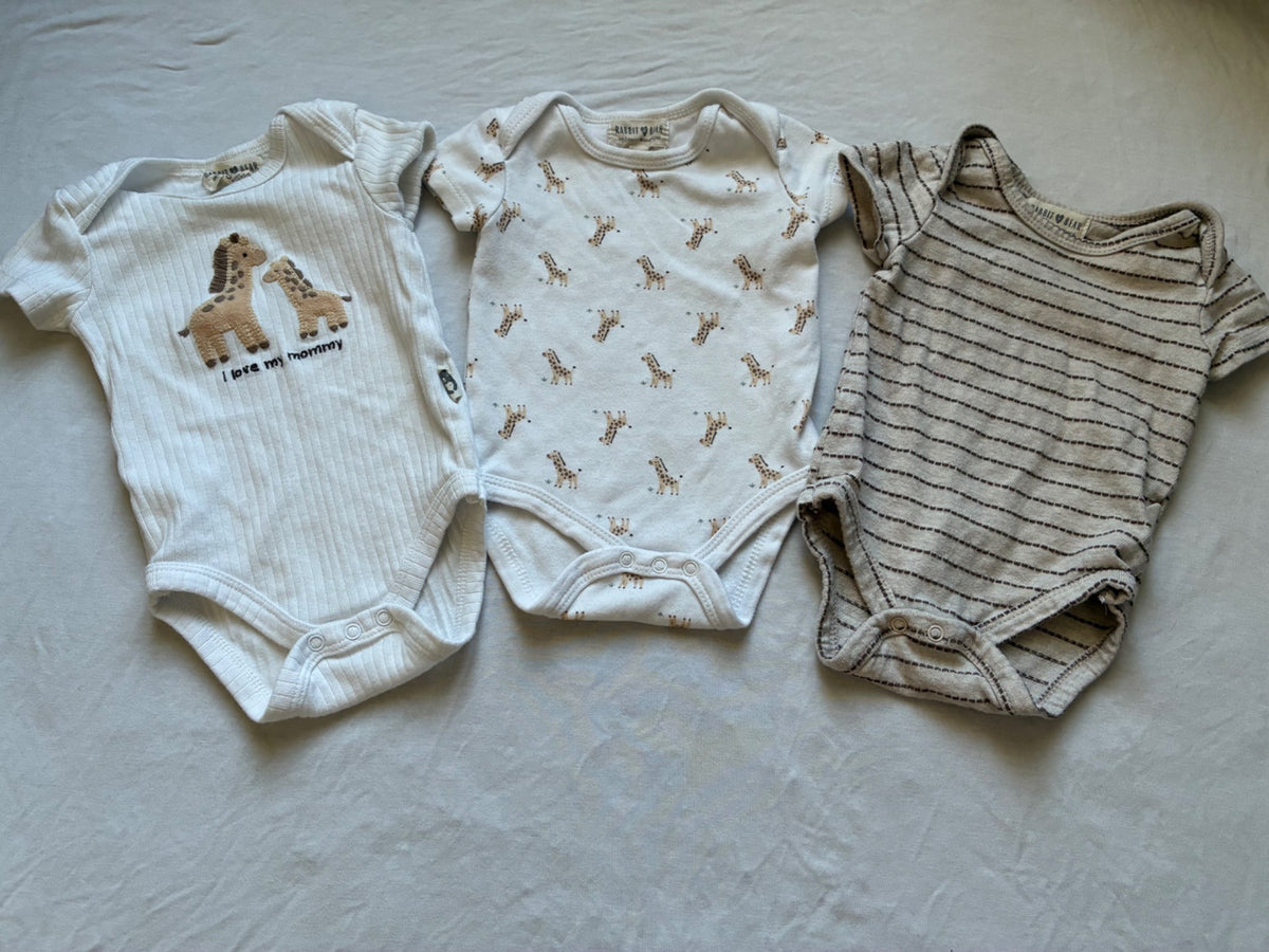 Set of 3 Giraffe Themed Onesies, 0-3month, Kids 3 Month (0-3M)