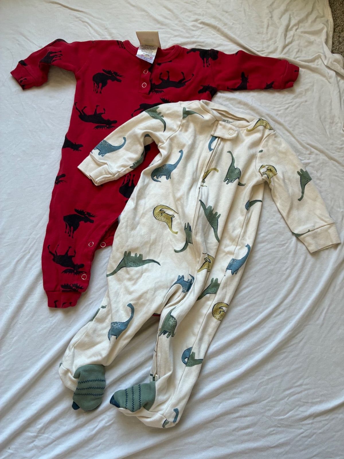 2 3-6 month sleepers, one footed, one romper , Kids 6 Month (3-6M)