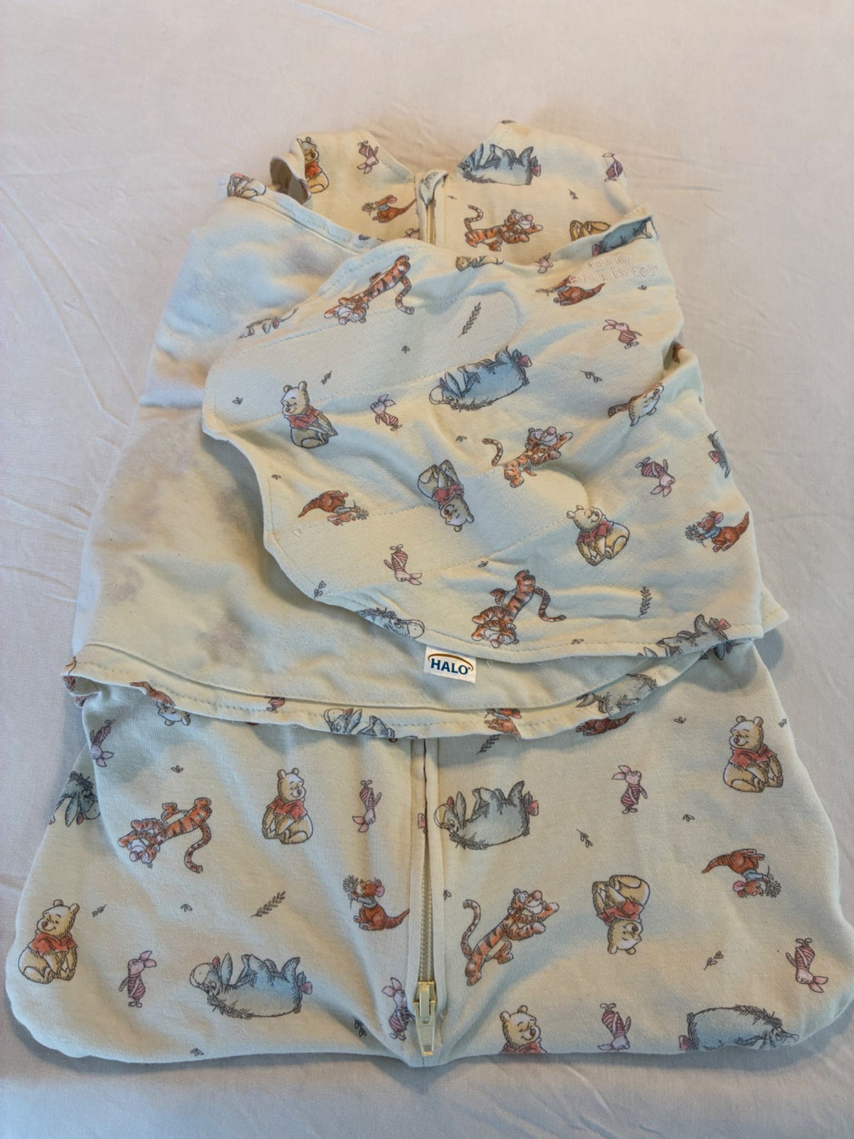 Halo Newborn Swaddle, Winnie the Pooh, TOG 1.5, 0-3 Months (Newborn)