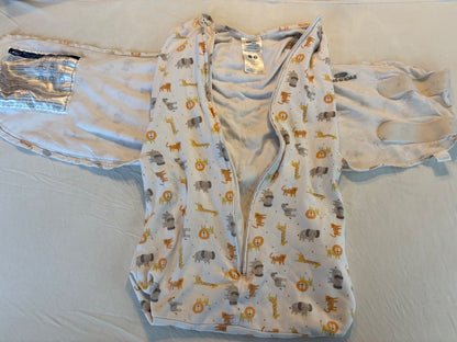 Halo Sleepsack/ Swaddle, size small , 0-6 Months (Small)