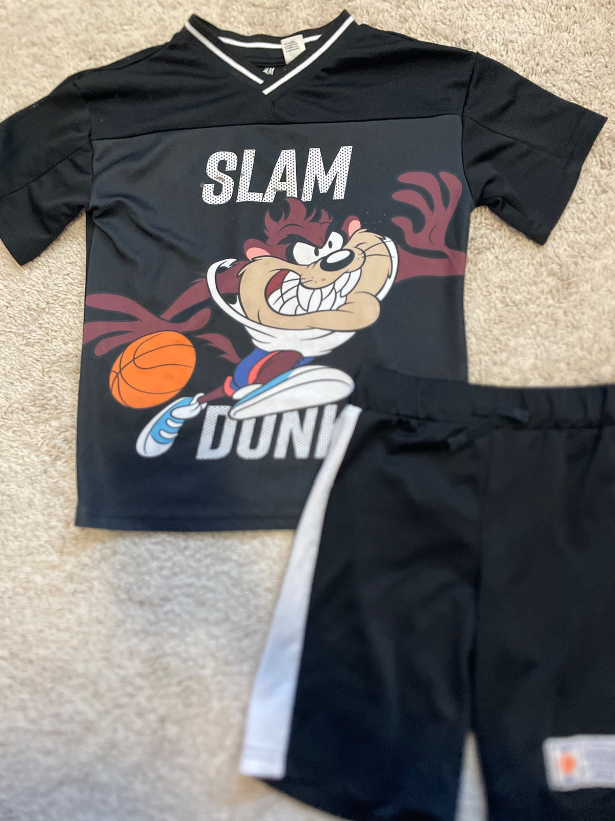H&M size 5-6 looney tunes , Kids 5/5T