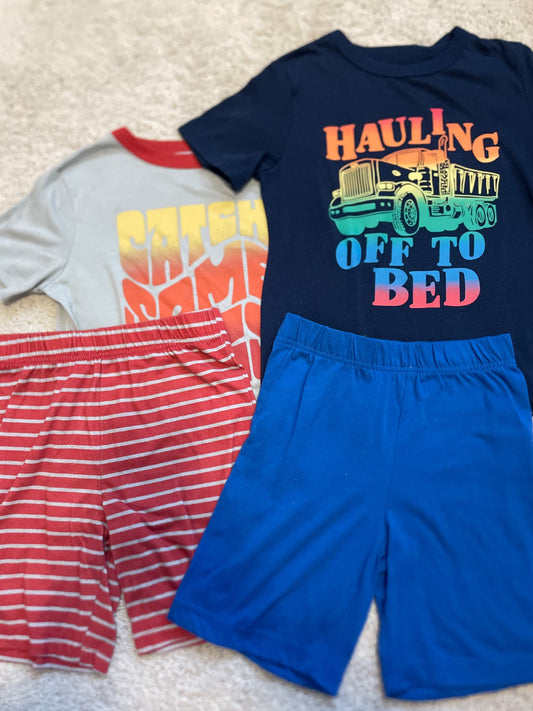 Pyjamas size 6
