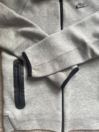 Nike sweater , Kids 10