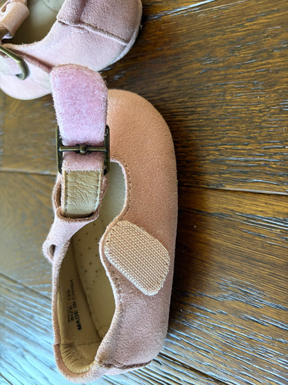 Pink suede baby shoes , Shoes 3 (Baby: 0-12 mth)