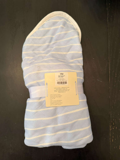 NWT Baby Towel (199)