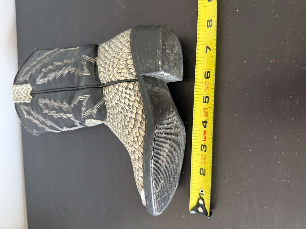 Kids Snakeskin Print Cowboy Boots – Approx. Size 10 (269), Shoes 10 (Toddler:2-4yr)