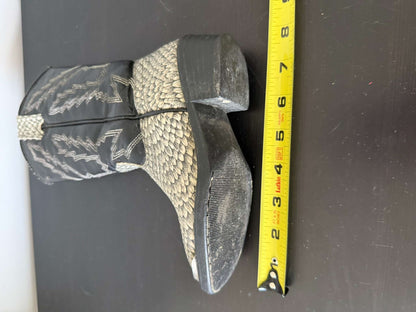 Kids Snakeskin Print Cowboy Boots – Approx. Size 10 (269), Shoes 10 (Toddler:2-4yr)