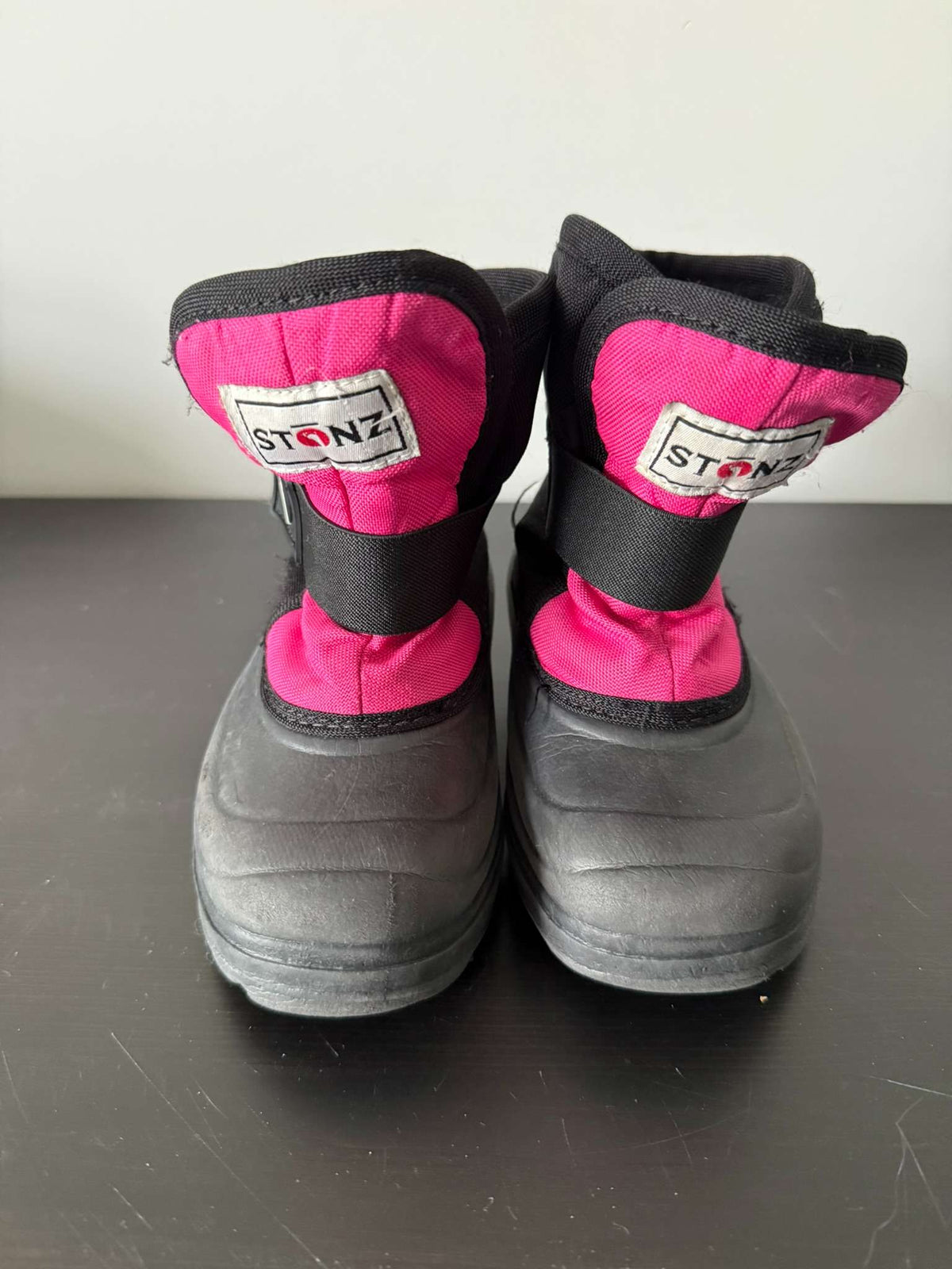 Stonz Toddler Winter Boots - Pink/Black, Size 9 (#232), Shoes 9 (Toddler:2-4yr)