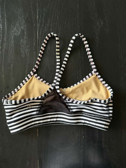 Lululemon Flow Y Sports Bra - Black & White Stripe - Size 2 (9), Kids 14