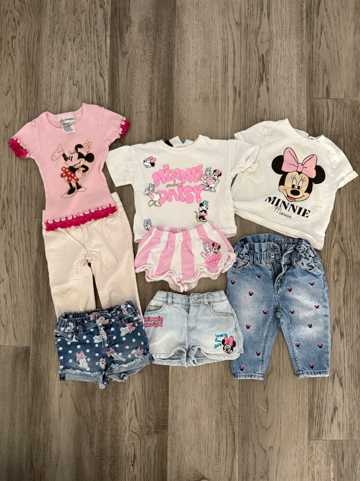 Girls Minnie Mouse Lot Size 12-18 months - 8 ITEMS (116), Kids 18 Month (12-18M)