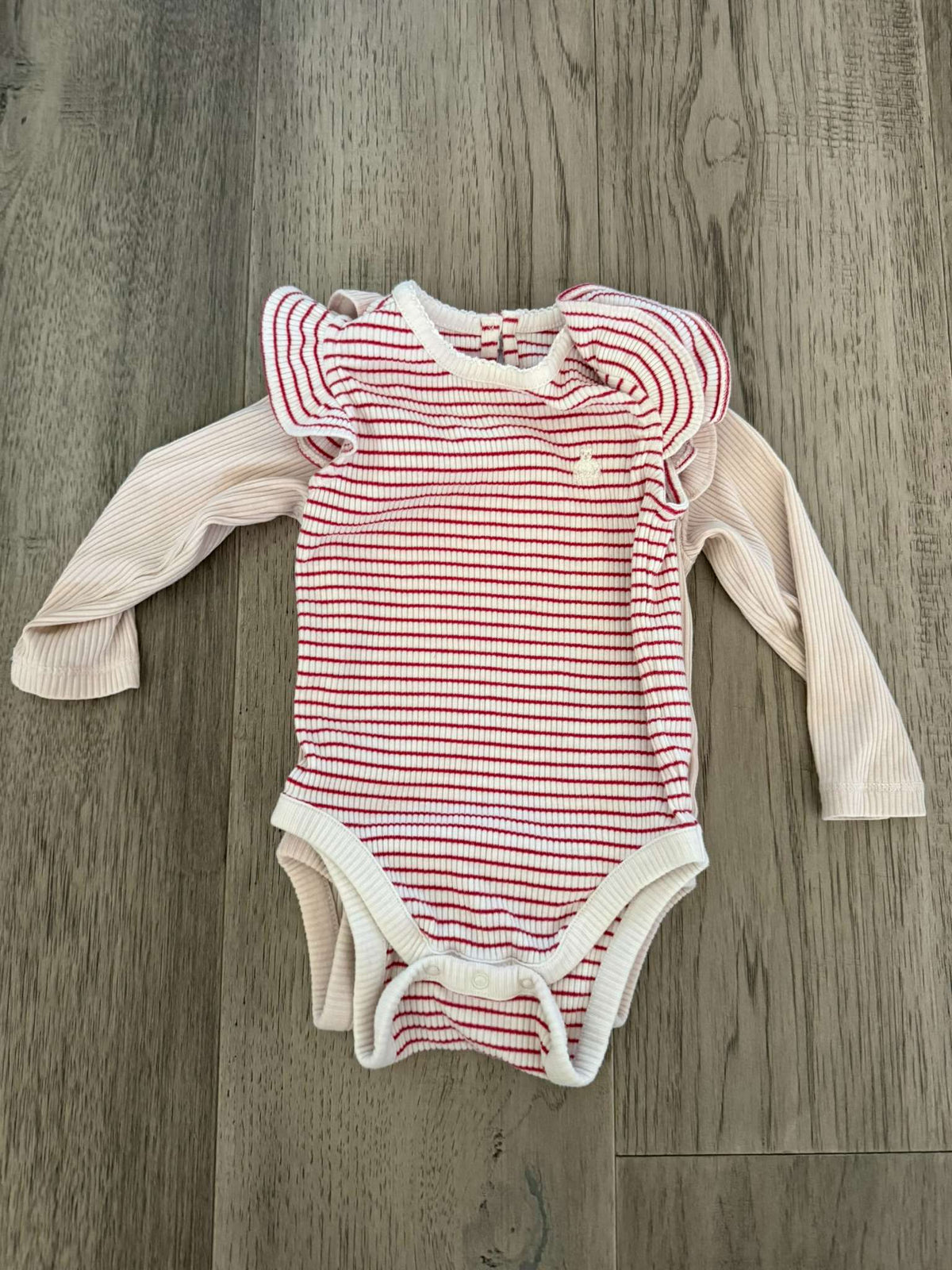 GAP Onesies & Cat n Jack Jeans 12-18 Months Bundle (108), Kids 18 Month (12-18M)