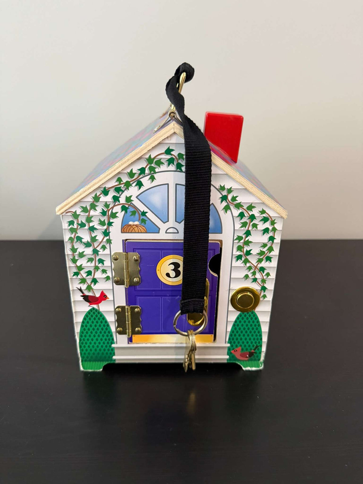 Melissa and Doug Wooden House with Keys (148)