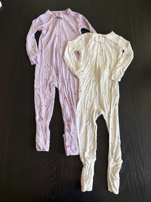 2 Carters Purely Soft Sleepers - 18months (92), Kids 18 Month (12-18M)