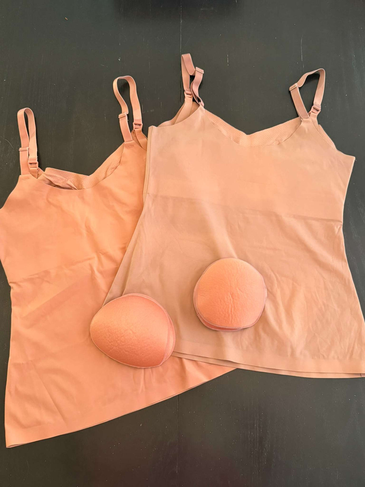 2 Large Knix Nursing Tanks with Leakproof Inserts (84), Maternity L (12-14)