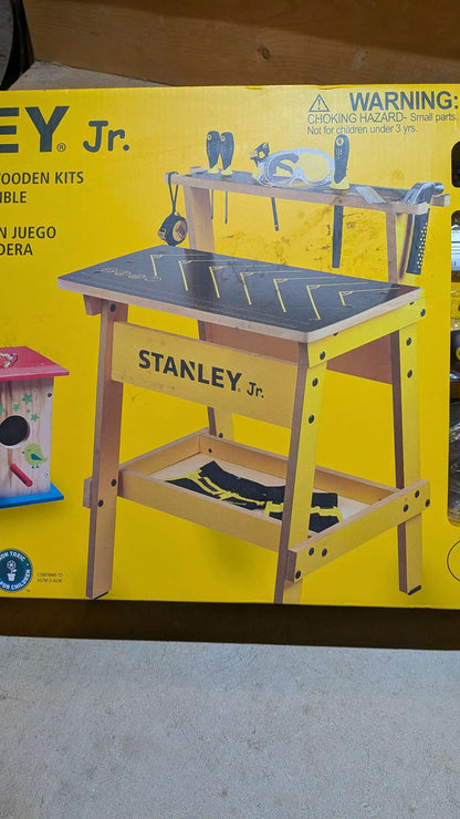Real Stanley workbench and tool set w2 wooden crafts