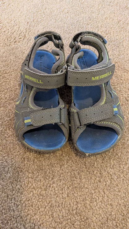 Merrell size 10 sandals , Shoes 10 (Toddler:2-4yr)