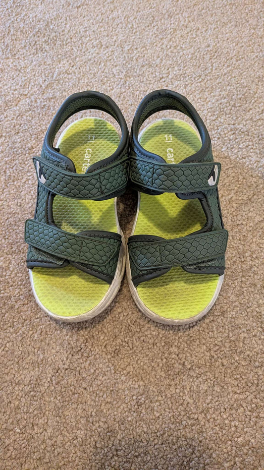VGUC Carter's size 11 light up sandals , Shoes 11 (Toddler:2-4yr)