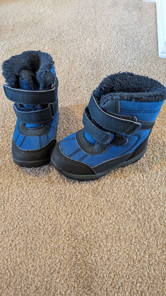 EUC Joe Fresh thinsulate size 5 , Shoes 5 (Walkers:12-24 mth)