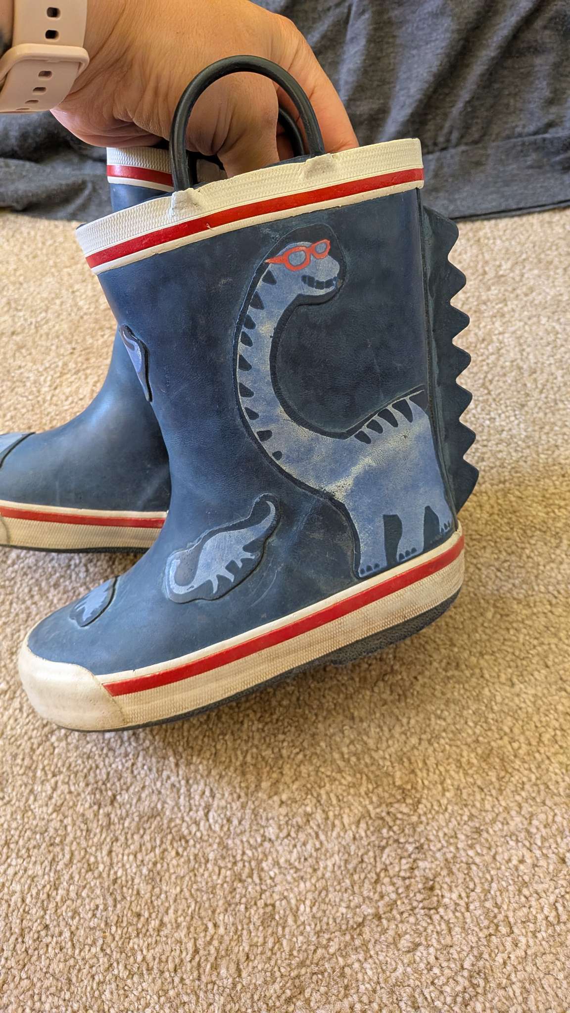 Dinosaur size 10 rubber boot, Shoes 10 (Toddler:2-4yr)