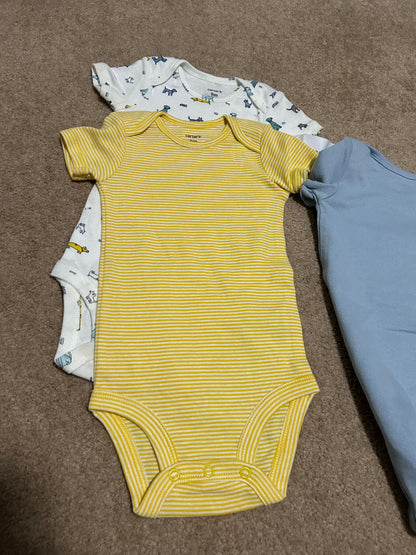 9month onesies x3 - NEW, Kids 9 Month (6-9M)