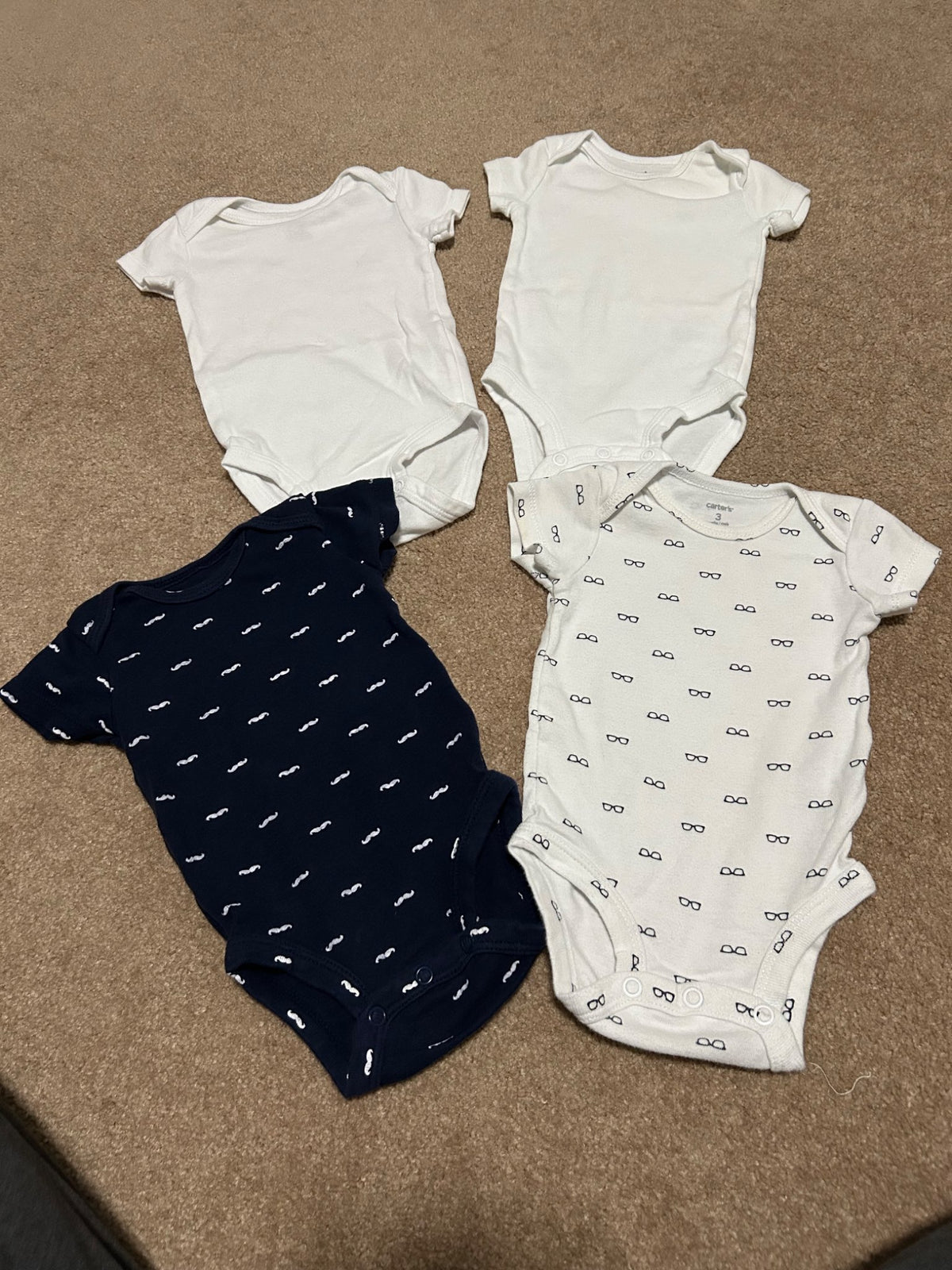 3months onesies x4 -New, Kids 3 Month (0-3M)