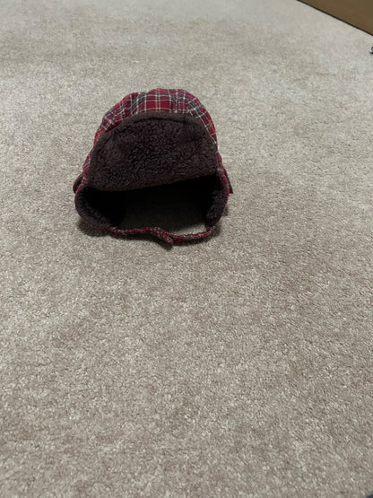 Hat. Size 3-6 months