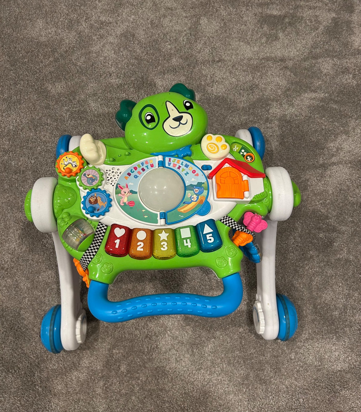 LeapFrog Scout's Get up & Go Walker