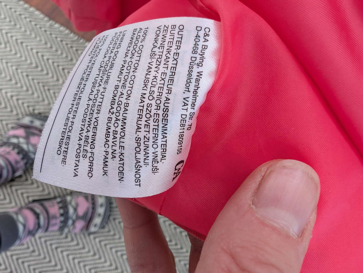 Girls Limited Edition Pink Flare Trench Coat, Size 110 / 4-5T bought in Germany, Kids 5/5T
