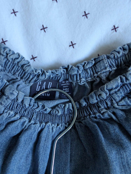 Baby Gap 3 Piece flutter sleeve denim top, floral vest, neutral leggings Set / Bundle 12-24 Months, Kids 18 Month (12-18M)