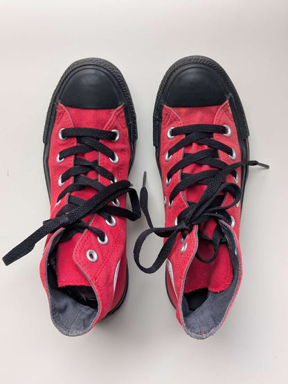 Red Converse Chuck Taylor High Tops NEW, size 4.5 junior, Shoes 4.5 (Big Kids:8–12yr)