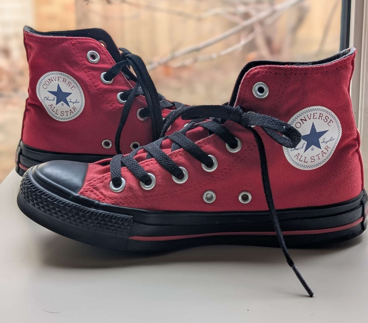 Red Converse Chuck Taylor High Tops NEW, size 4.5 junior, Shoes 4.5 (Big Kids:8–12yr)