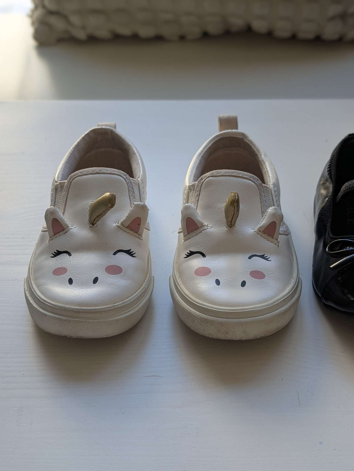toddler Girl unicorn Slip-on shoes Sneakers, size 6, Shoes 6 (Walkers:12-24 mth)