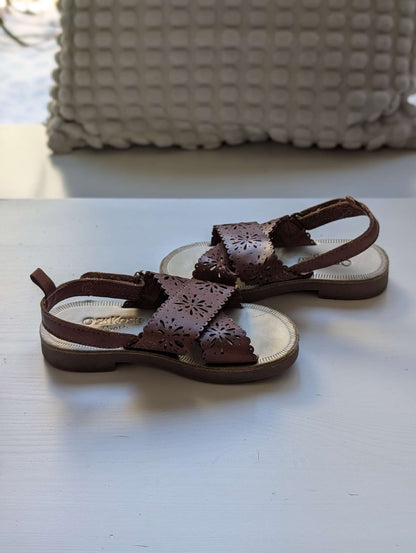 Toddler Baby Girl OshKosh, Brown Sandals, Size 7, Shoes 7 (Walkers:12-24 mth)