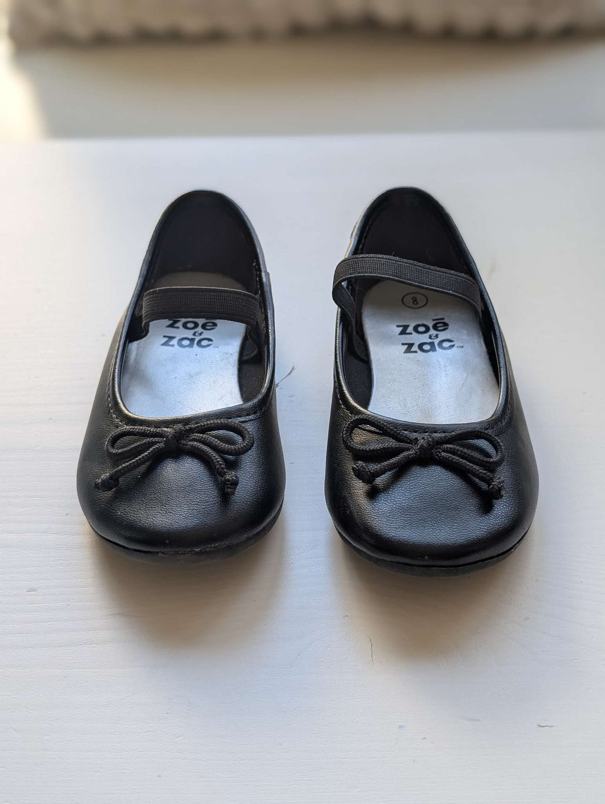 Zoe & Zac Girls Toddler Black Ballet Flats, Size 8, Shoes 8 (Toddler:2-4yr)