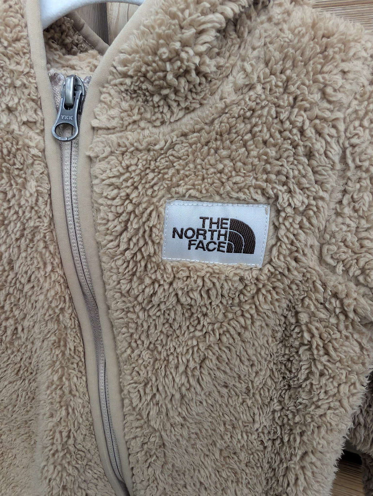 The North Face Infant Campshire One-Piece Fleece Sherpa Teddy Suit - Beige Brown 12-18M, Kids 18 Month (12-18M)