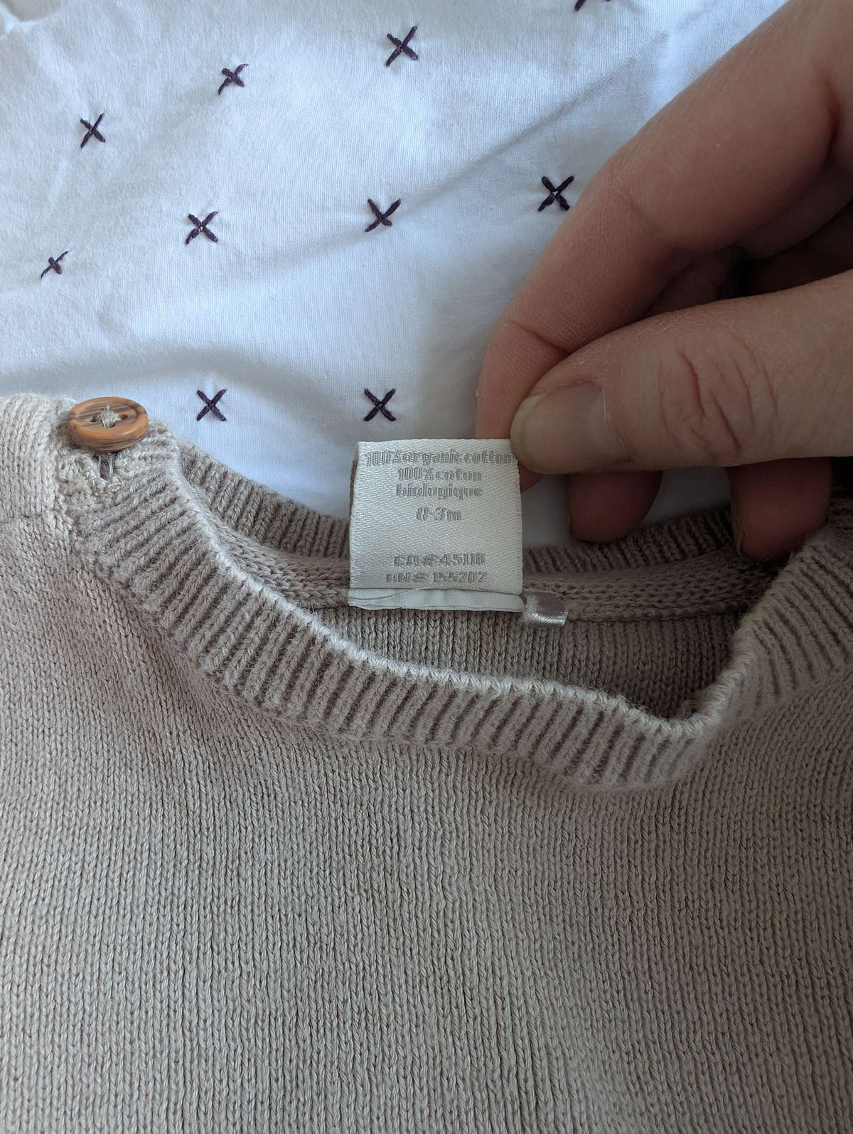 Theo and Spence Tan knit baby Romper, wooden buttons 0-3M, Kids 3 Month (0-3M)