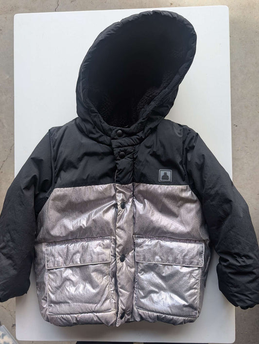 Baby Gap Black & Metallic Silver Colorblock Puffer Jacket - Size 4, Kids 4/4T