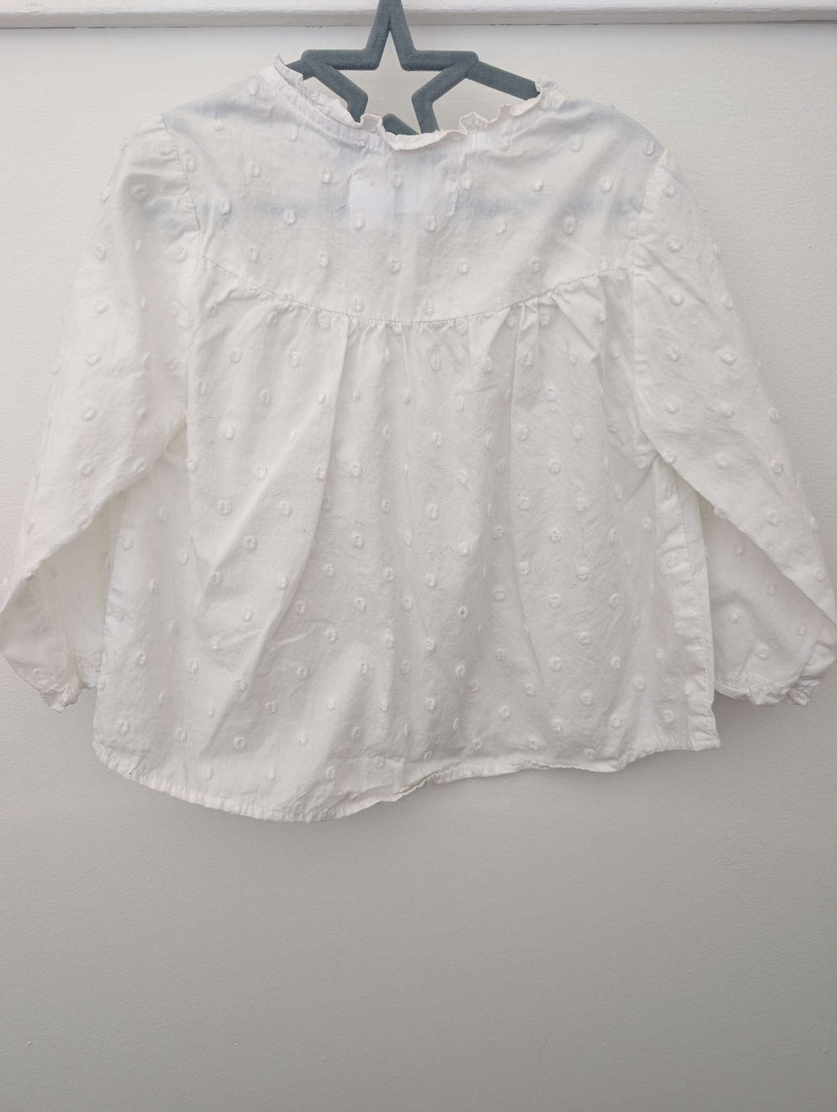 Zara Kids Girls White Swiss Dot Embroidered Button Down Ruffle Blouse 2T-3T, Kids 2T