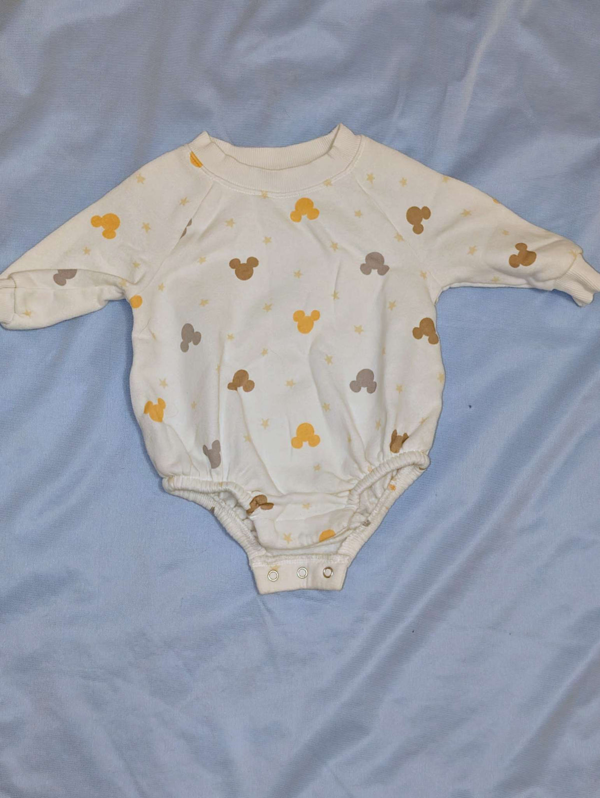 Old Navy Disney Sweater - Gender Neutral -3 Months -0-3 Months