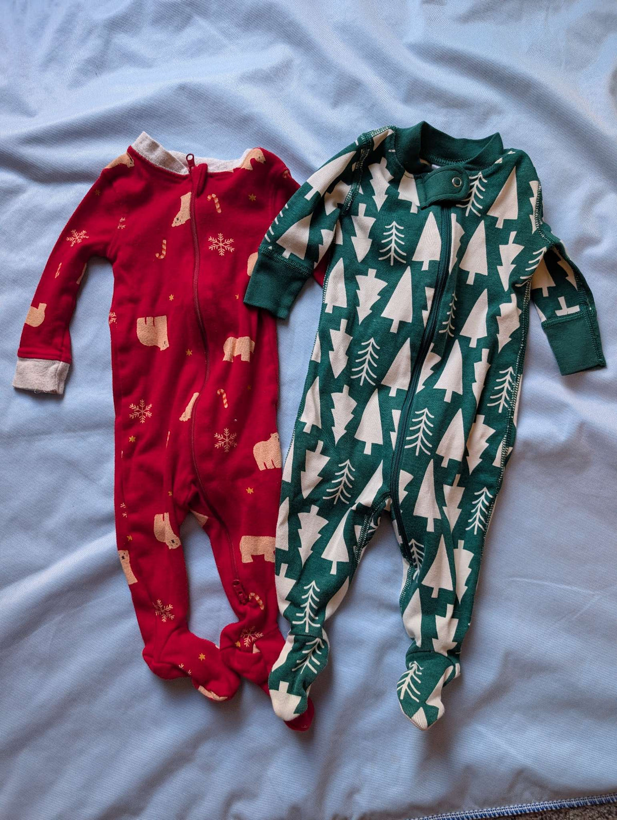 Gender Neutral Christmas Sleeper Bundle of 2 (0-3 M), Kids 3 Month (0-3M)