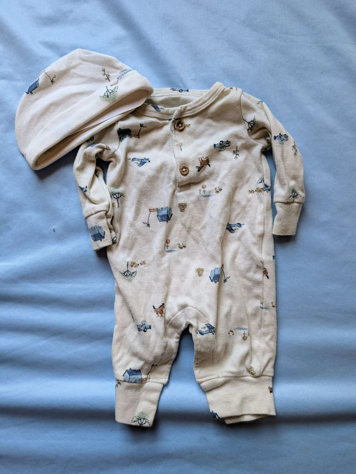 Boys Newborn sleeper and hat outfit (Newborn)