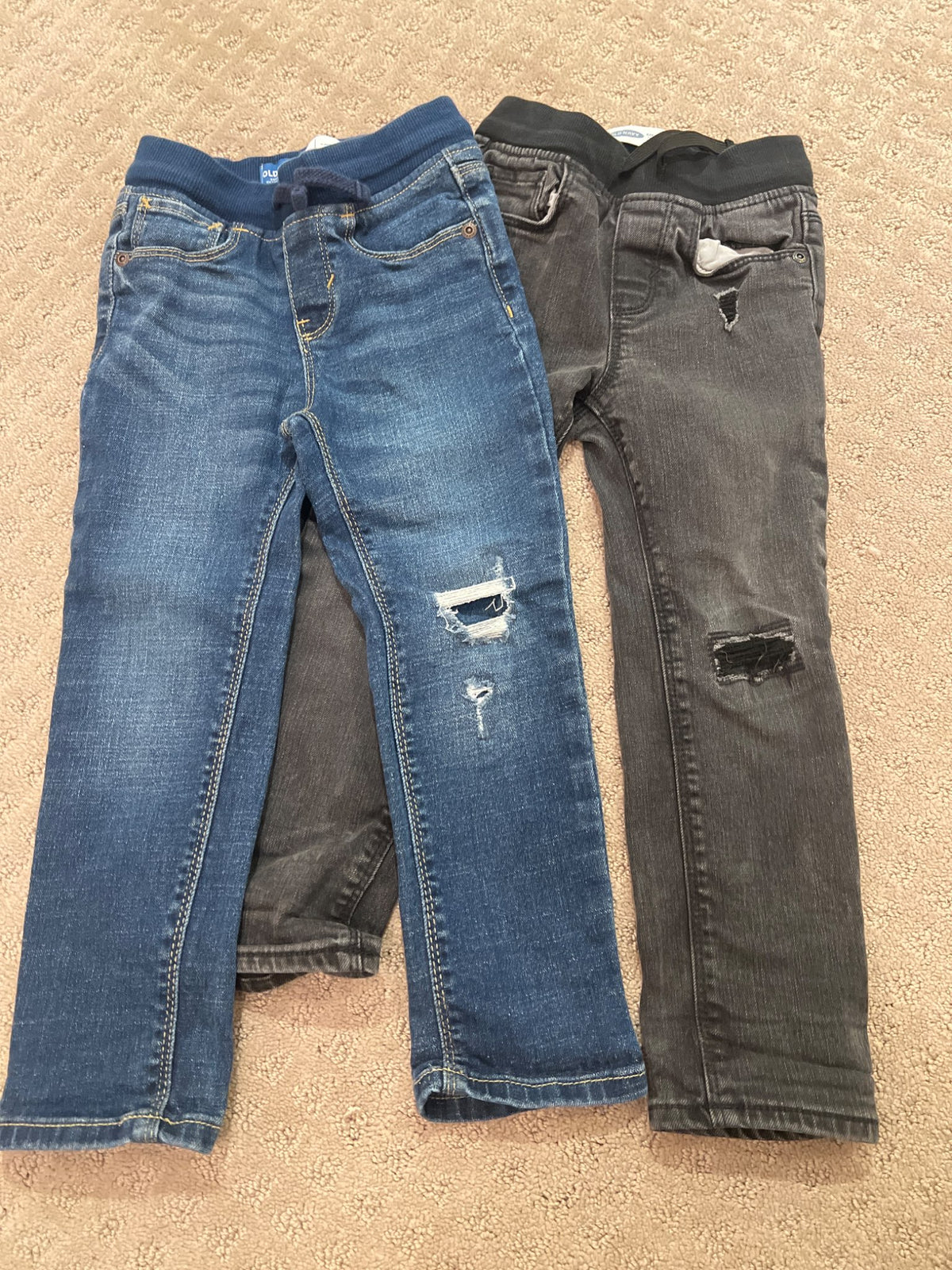Old navy Jeans -2 pairs, Kids 4/4T