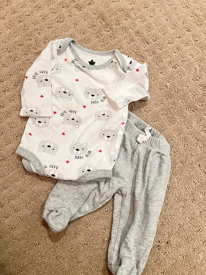 Canada Bear outfit 0-3m, Kids 3 Month (0-3M)