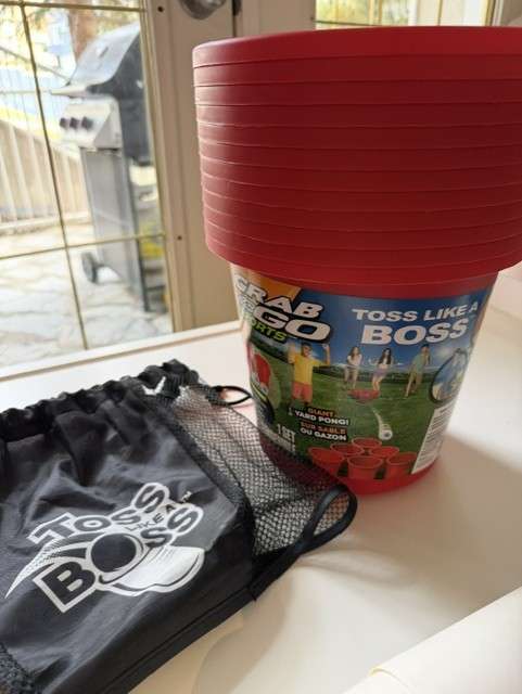 Toss like a boss outdoor game, giant yard pong , 2 balls , 12 buckets , and carrying bag