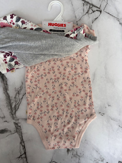 Girls 3-pack Floral t-shirts, 3-6M NWT, Kids 6 Month (3-6M)