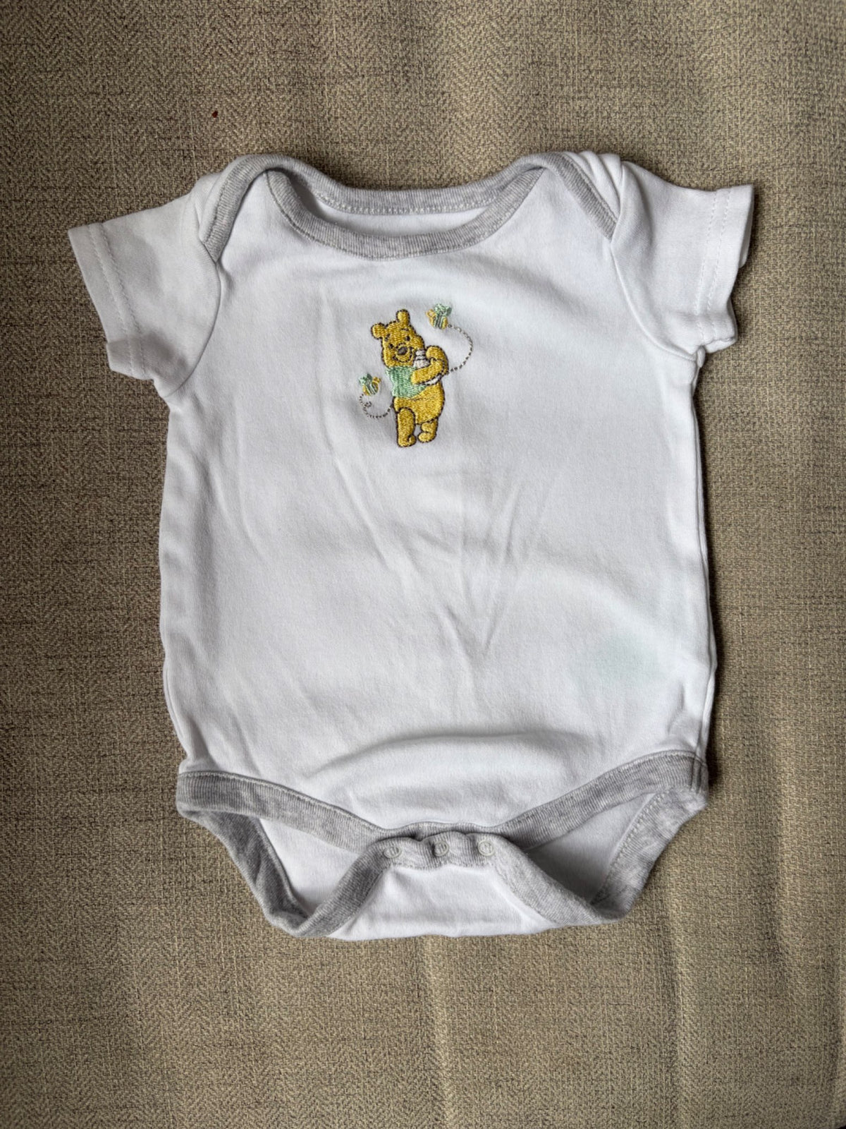 Winnie the Pooh T-Shirt, 0-3M, Kids 3 Month (0-3M)